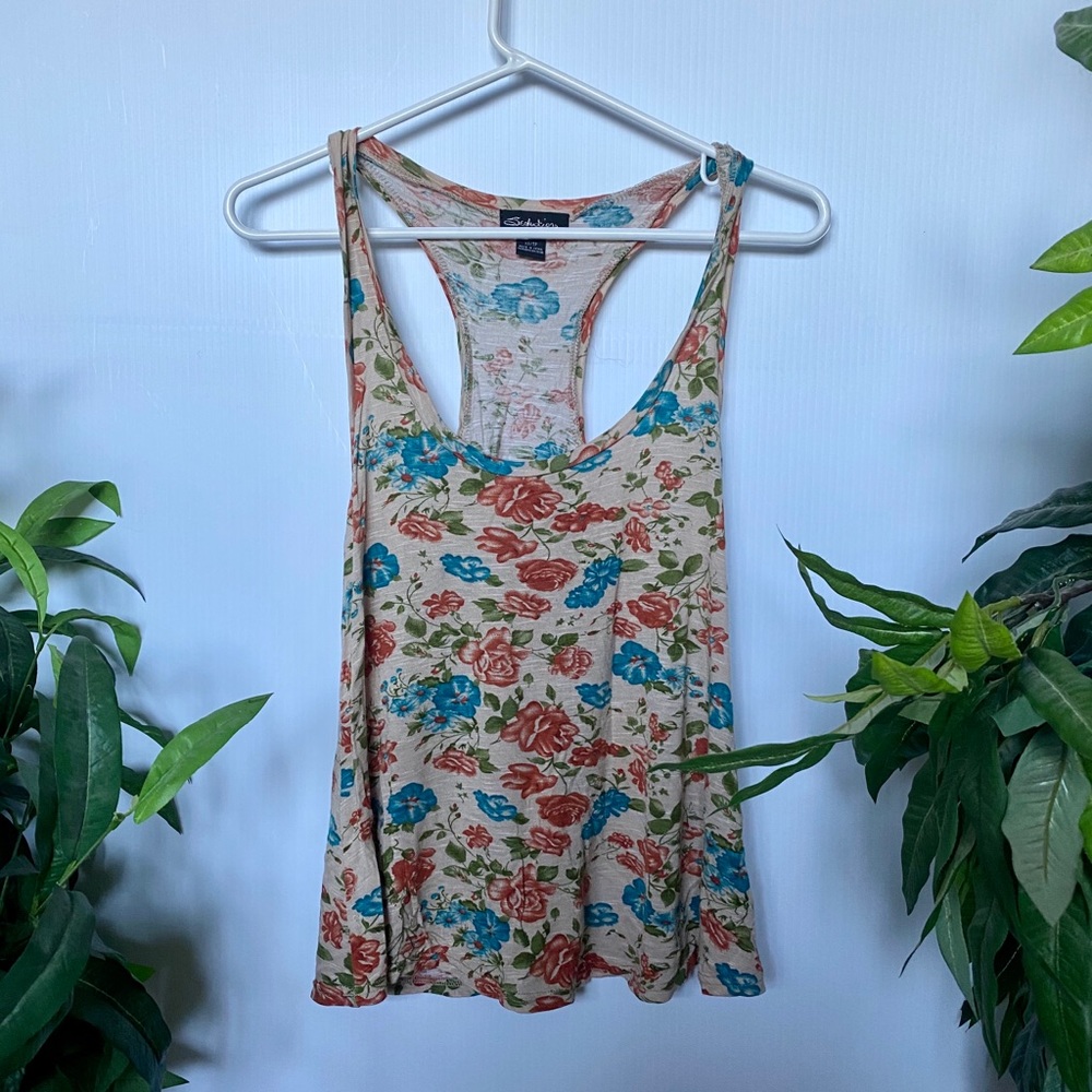 ✨2 FOR 20 ✨ - Floral Tank Top